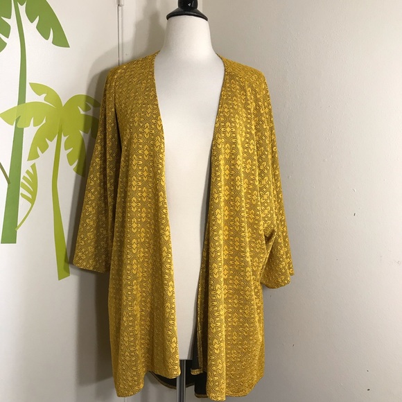 LuLaRoe Sweaters - Lularoe Lindsay Yellow Metallic Cardigan Medium